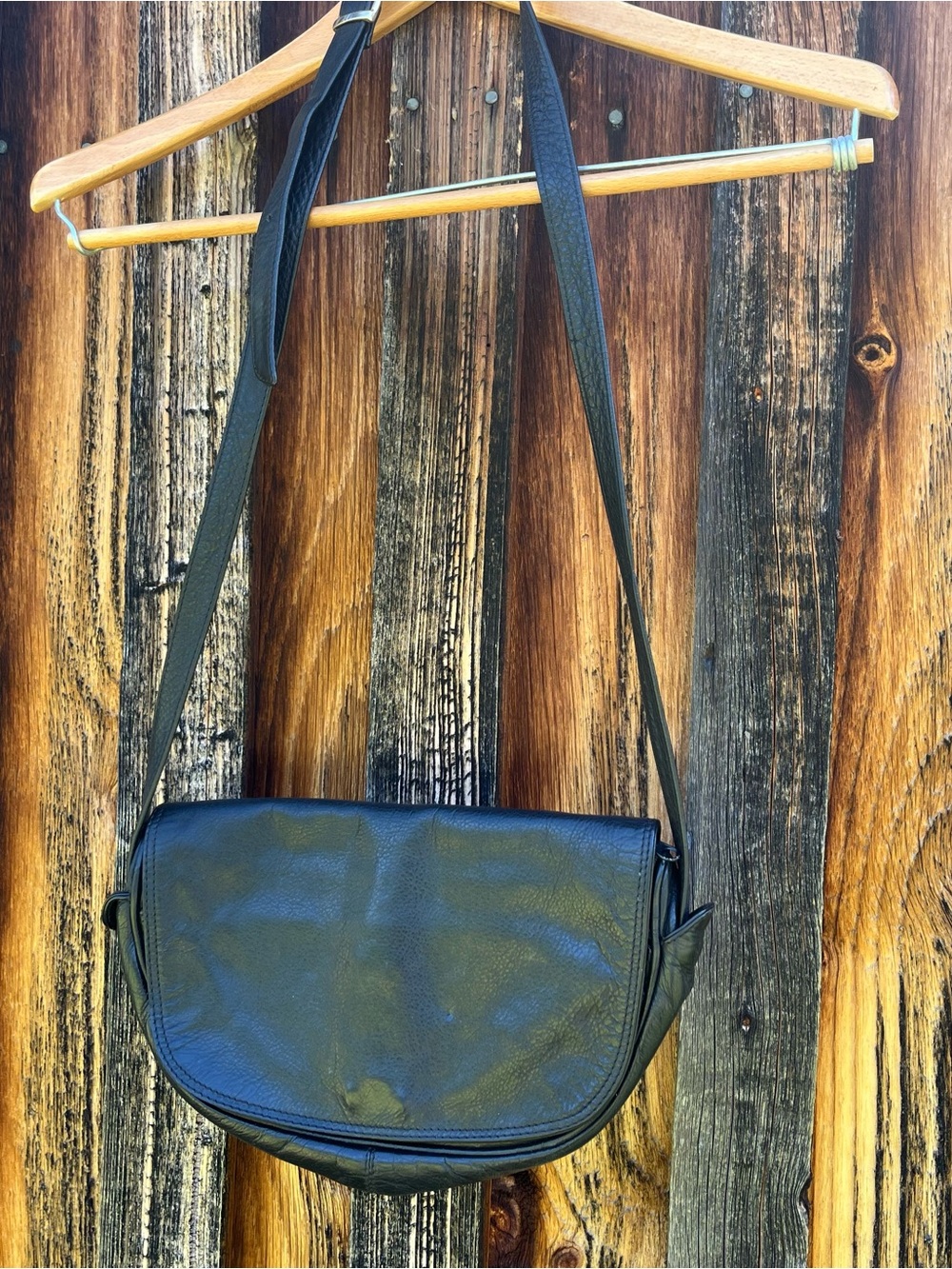 Black Leather Equestrian Crossbody Saddle Bag